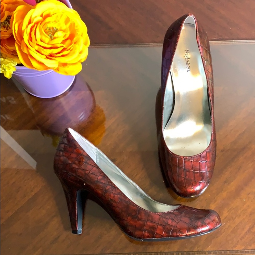 Style & Co. Pamela Croc Print Heels